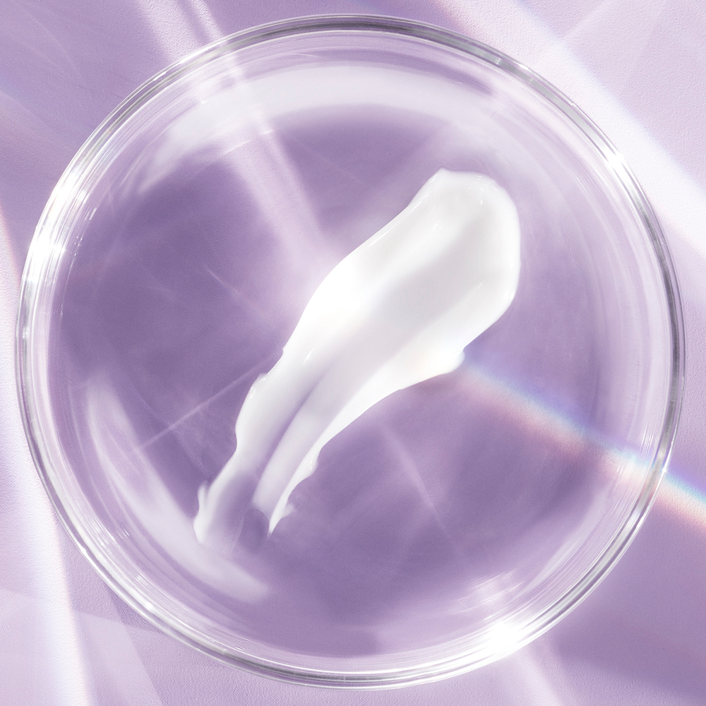 Retinol Firming Cream Treatment - Image 2